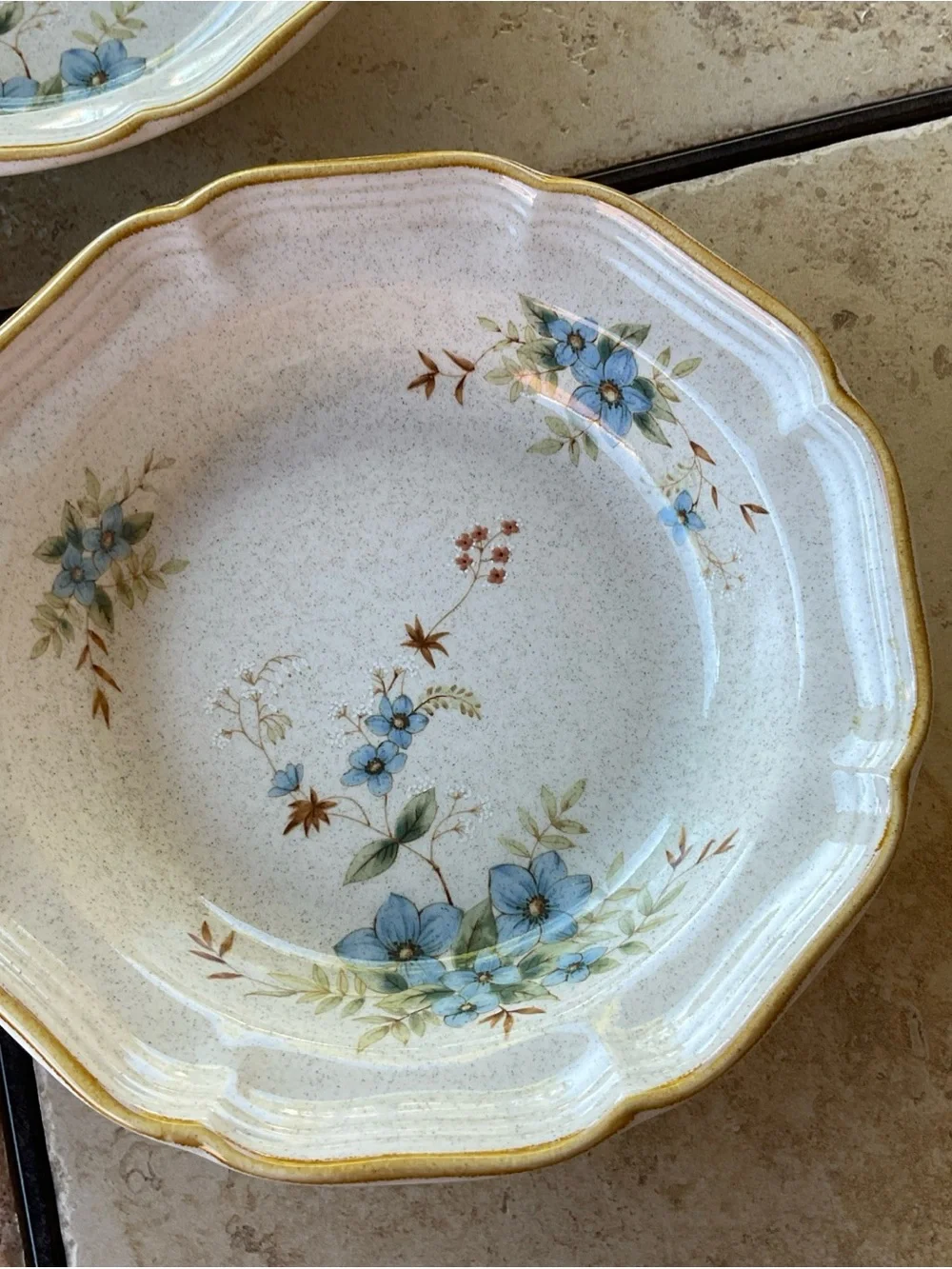Mikasa Garden Club Day Dreams EC461 8” Soup Salad Bowls, Set of 3, EUC